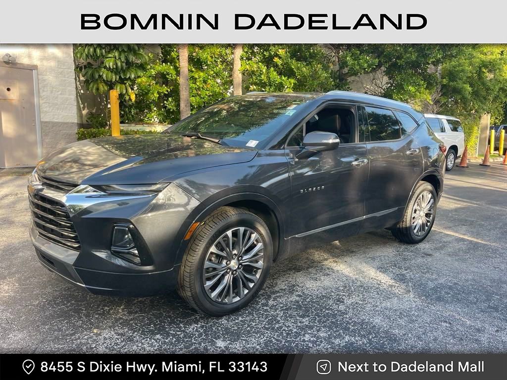 2021 Chevrolet Blazer Premier photo 2