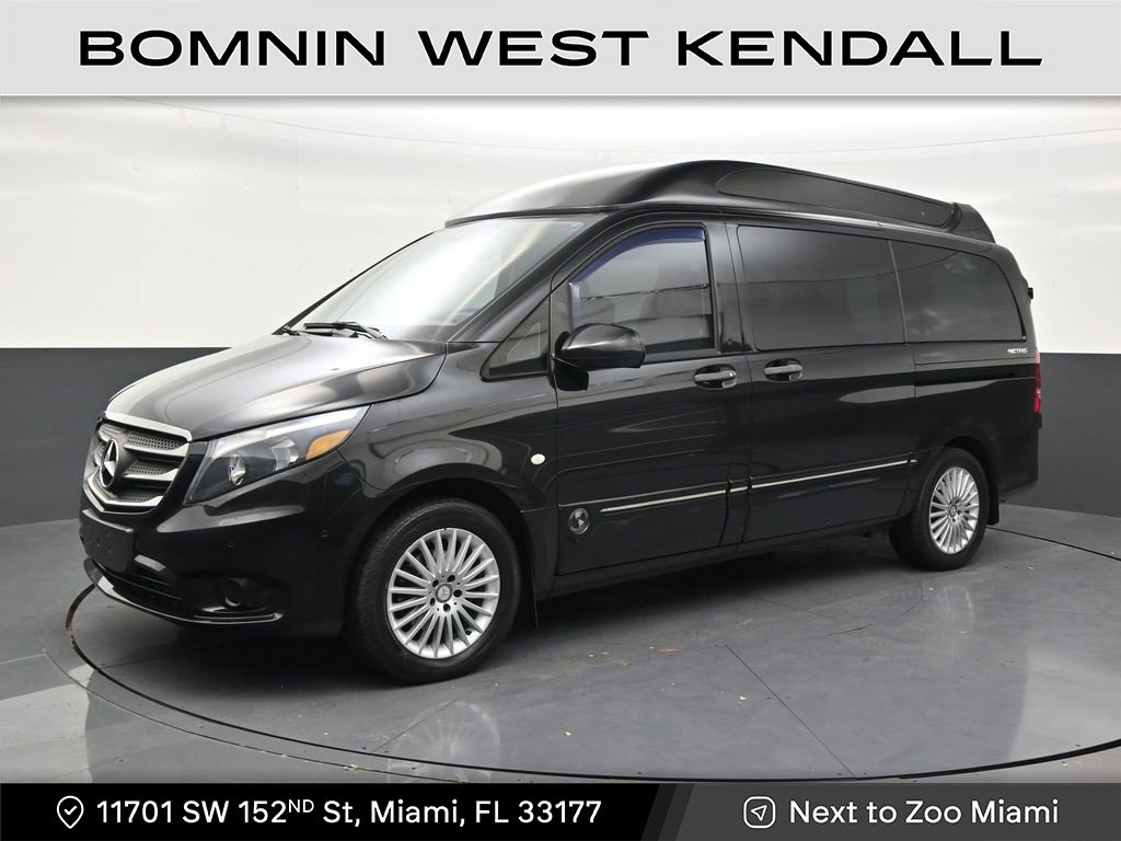 2018 Mercedes-Benz Metris Passenger Van