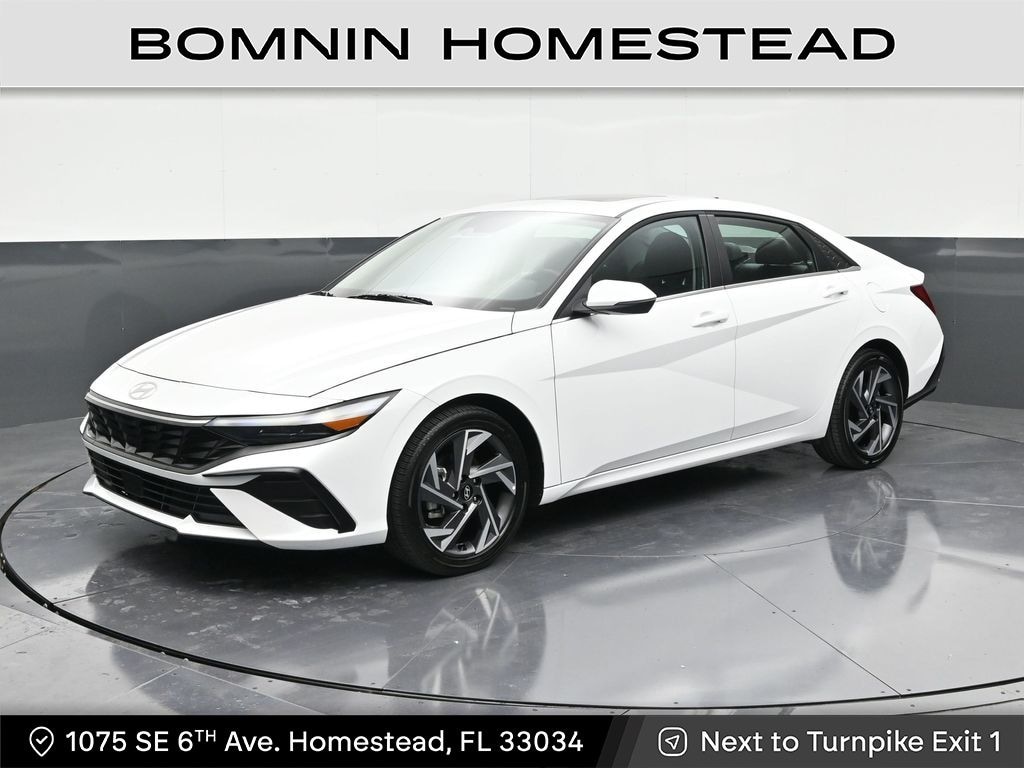 Used 2025 Hyundai Elantra Limited Sedan