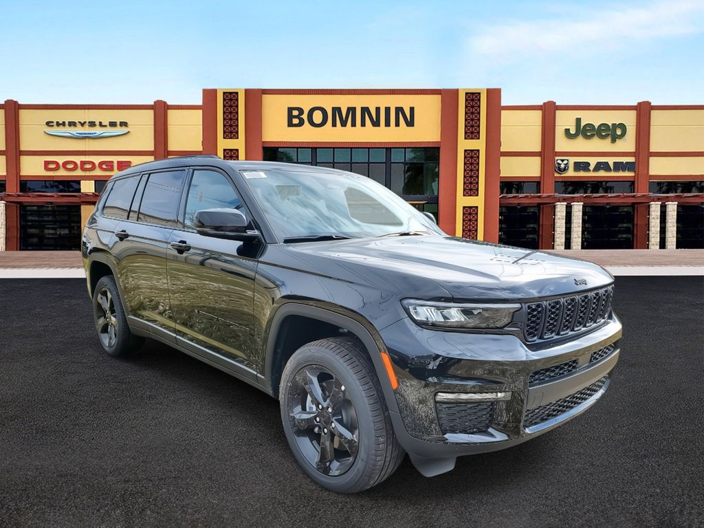 2025 Jeep Grand Cherokee Limited photo 2