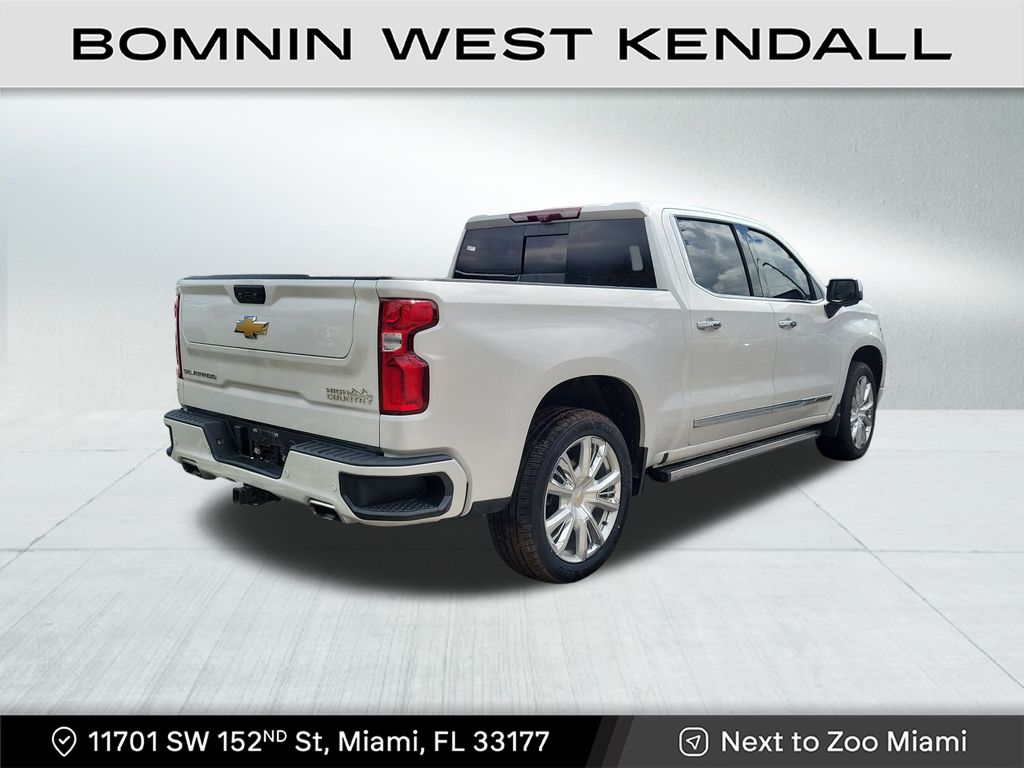 2022 Chevrolet Silverado 1500 High Country photo 4