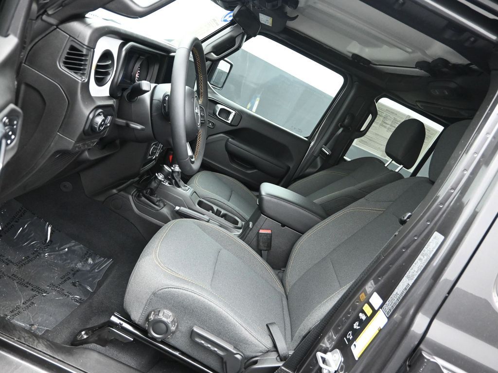 2025 Jeep Gladiator Sport S - Photo 10
