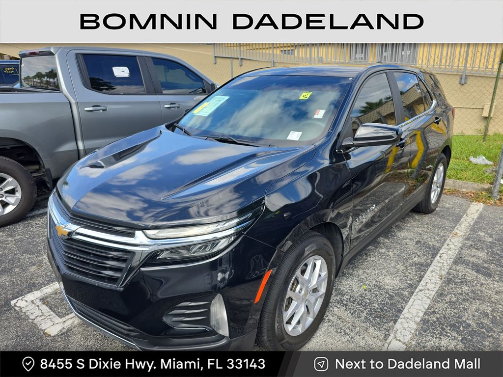 2023 Chevrolet Equinox LT photo 2