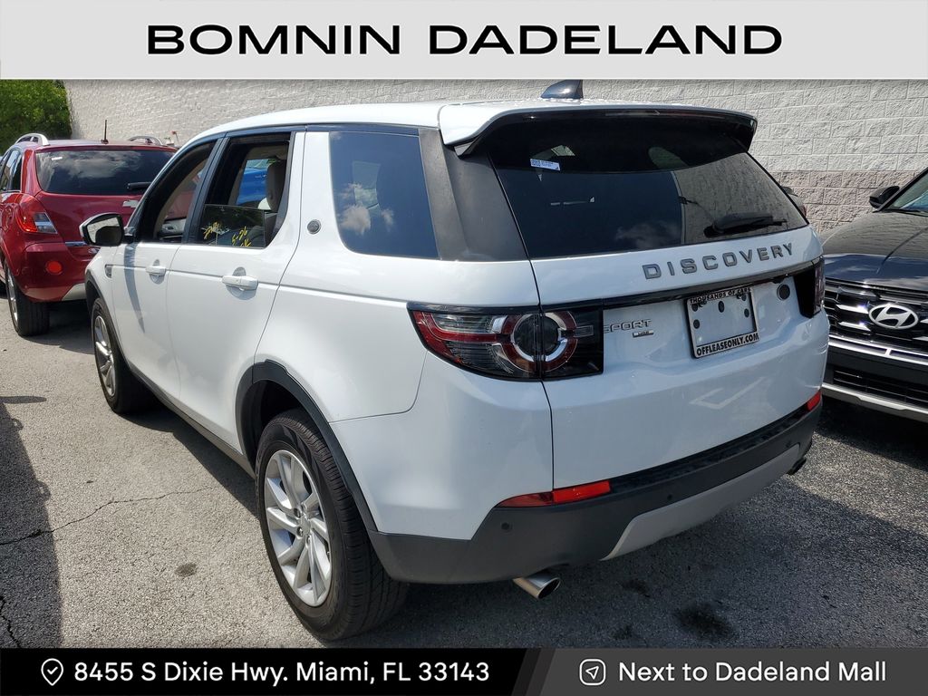 2019 Land Rover Discovery Sport HSE photo 3