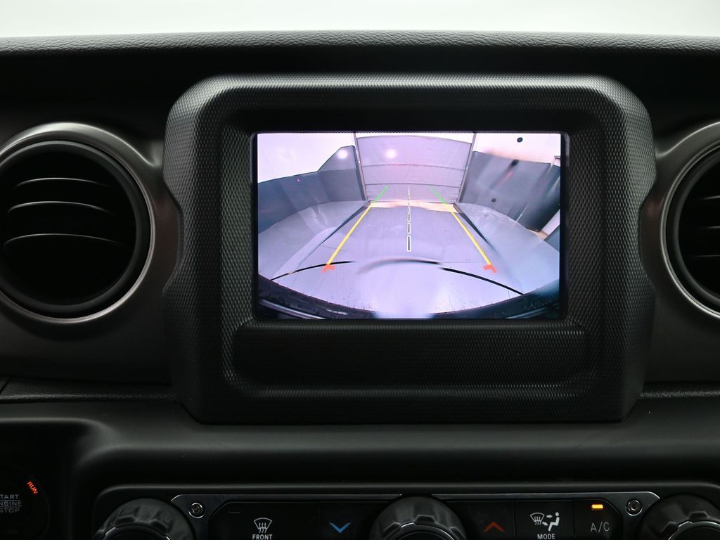 2022 Jeep Wrangler Unlimited Willys Sport - Photo 11