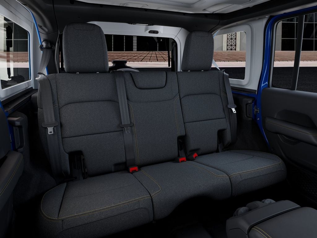 2025 Jeep Wrangler 4-Door Sahara - Photo 15