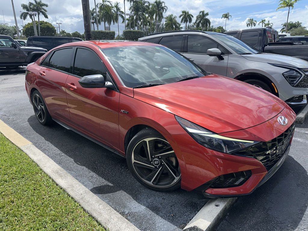 2022 Hyundai Elantra N Line photo 2
