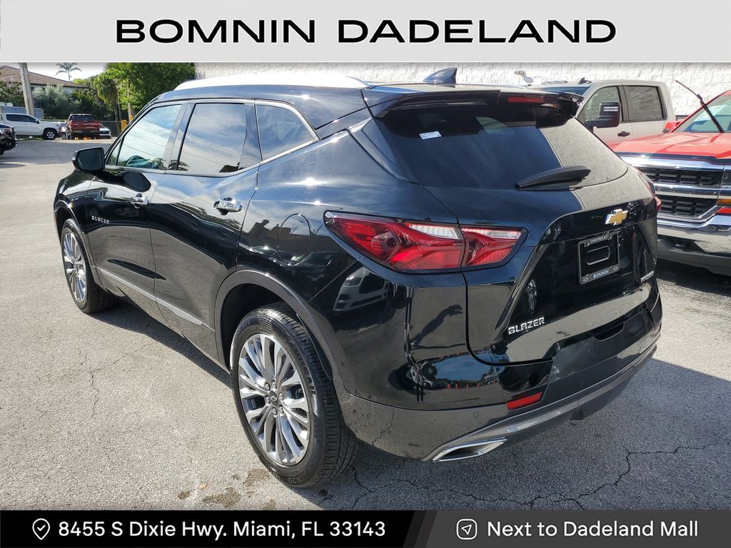 2022 Chevrolet Blazer Premier photo 3