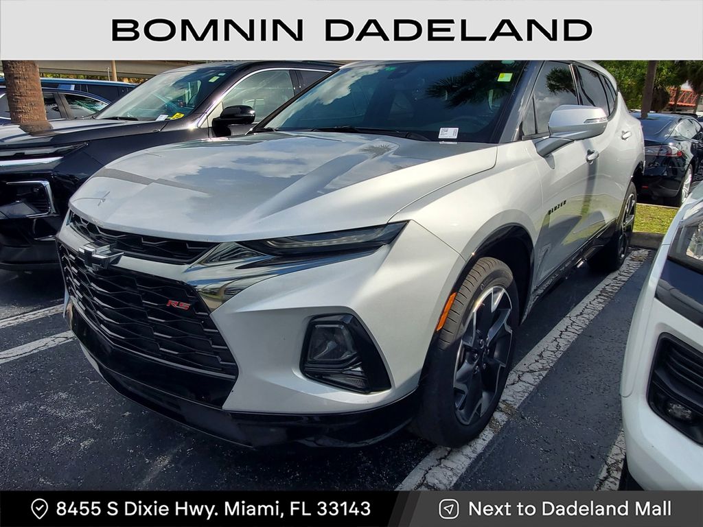 2022 Chevrolet Blazer RS photo 2
