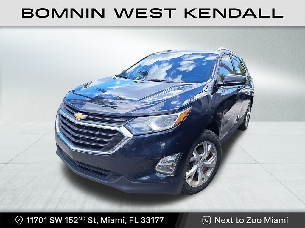 2020 Chevrolet Equinox LT photo 2