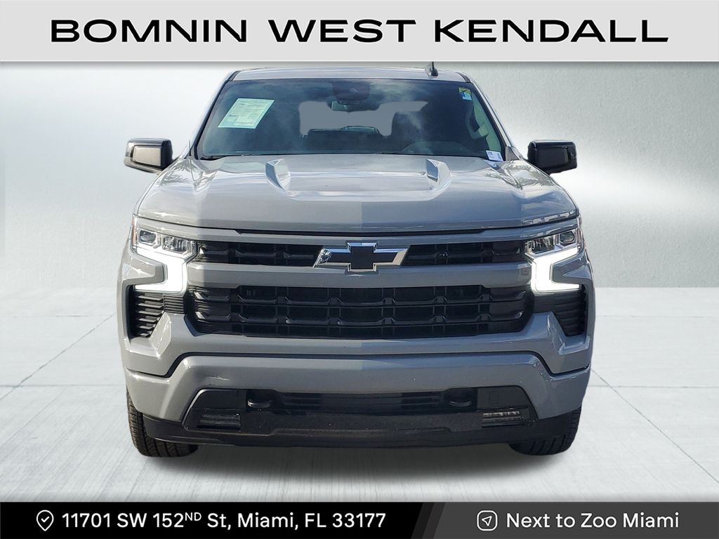 2024 Chevrolet Silverado 1500 RST photo 2