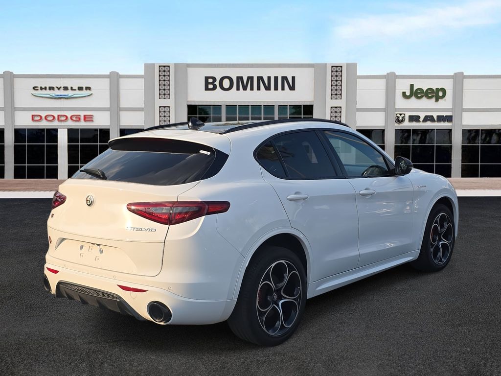 Used 2023 Alfa Romeo Stelvio Veloce SUV