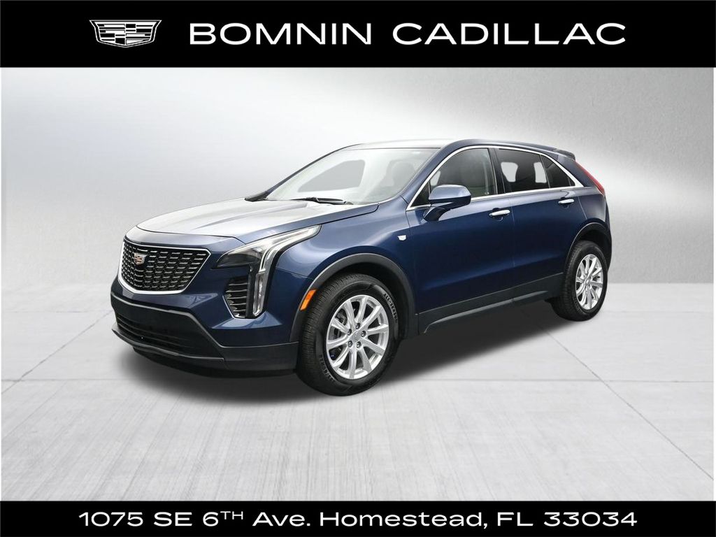 2021 Cadillac XT4 Luxury SUV