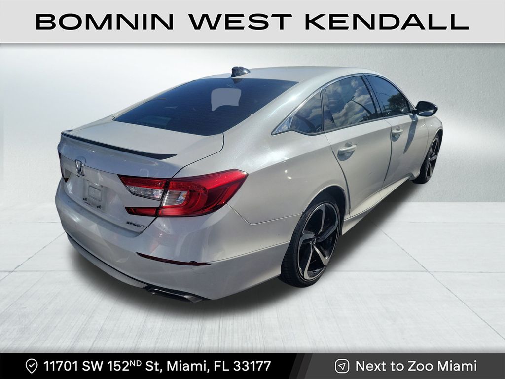 2021 Honda Accord Sport photo 4