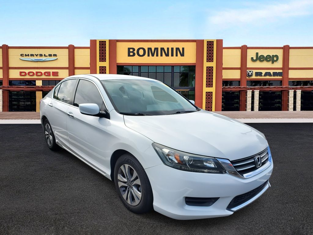 Used 2015 Honda Accord LX with VIN 1HGCR2F37FA275319 for sale in Miami, FL