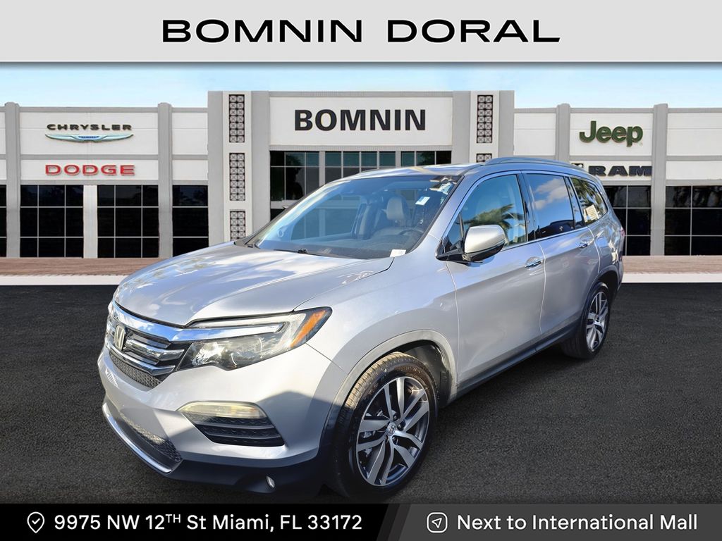 2018 Honda Pilot 4WD Touring's photo