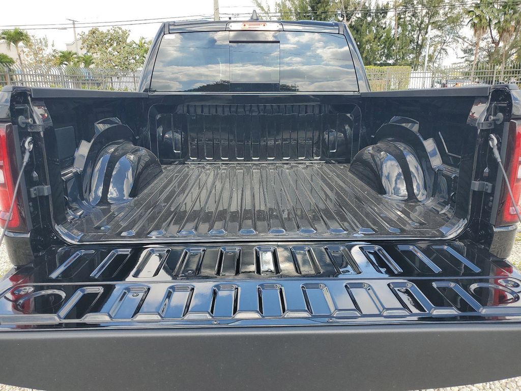 2025 Ram 1500 Big Horn Lone Star photo 4