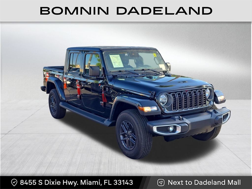 Used 2025 Jeep Gladiator Sport S Truck