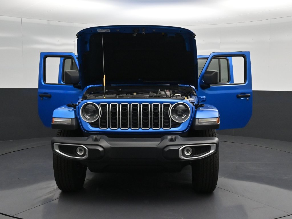 2025 Jeep Wrangler 4-Door Sahara - Photo 33