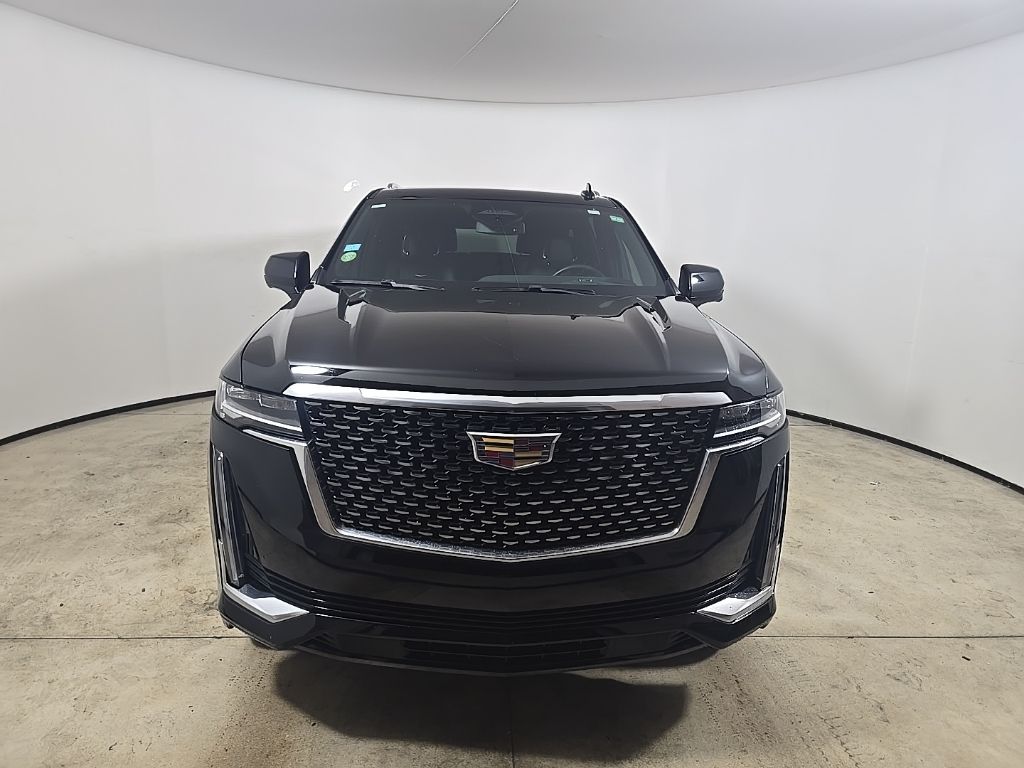 2024 Cadillac Escalade ESV Luxury photo 3