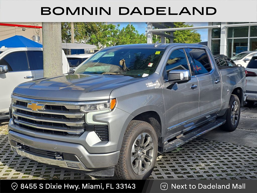 2024 Chevrolet Silverado 1500 High Country photo 2