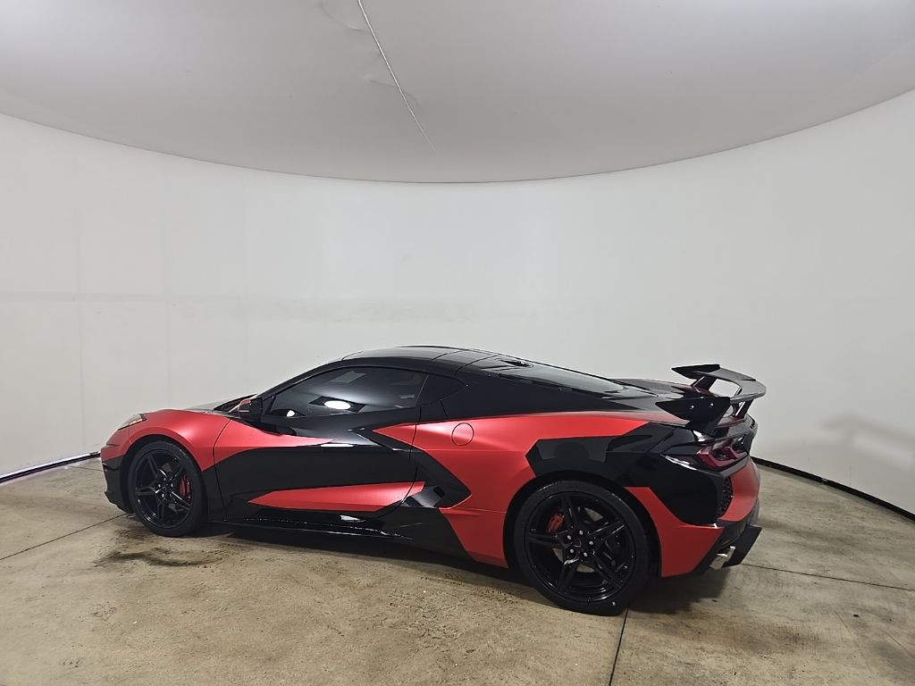 2023 Chevrolet Corvette Stingray 2LT photo 4