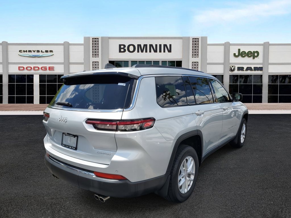 Used 2024 Jeep Grand Cherokee L Laredo SUV