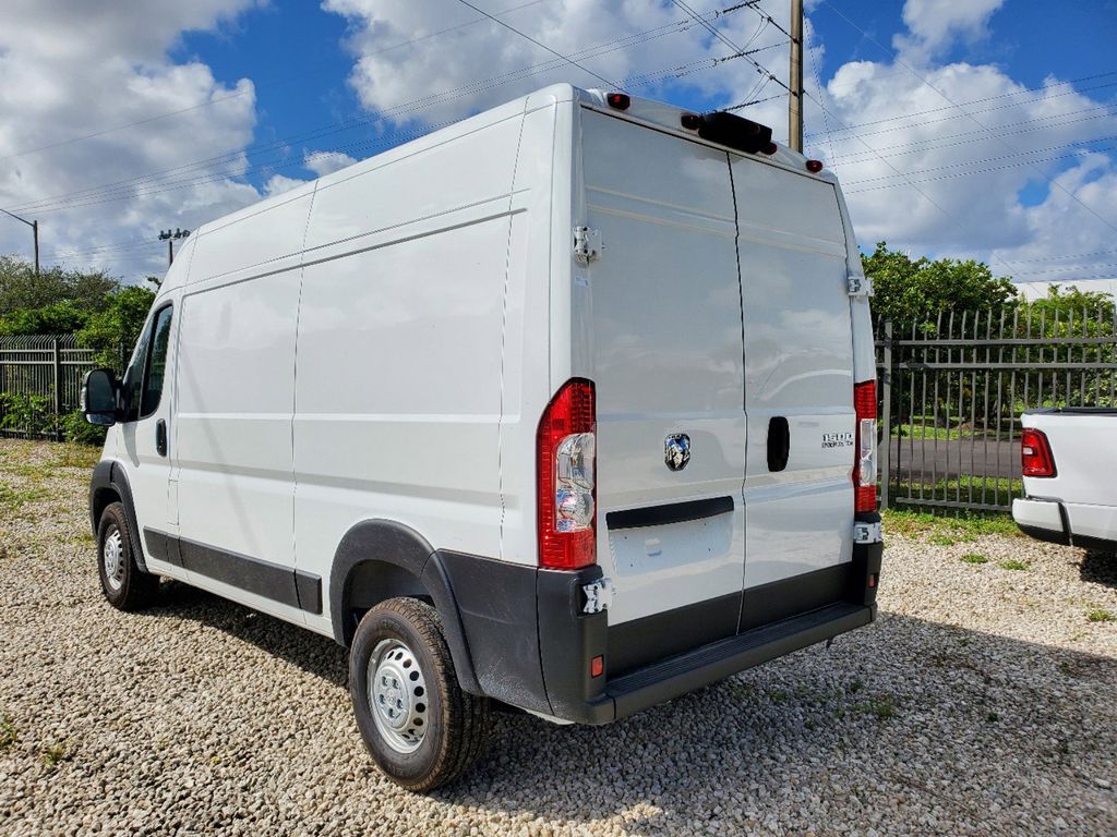 2025 Ram ProMaster 1500 High Roof photo 4