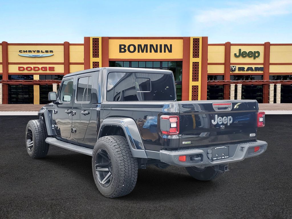 2022 Jeep Gladiator Overland photo 4