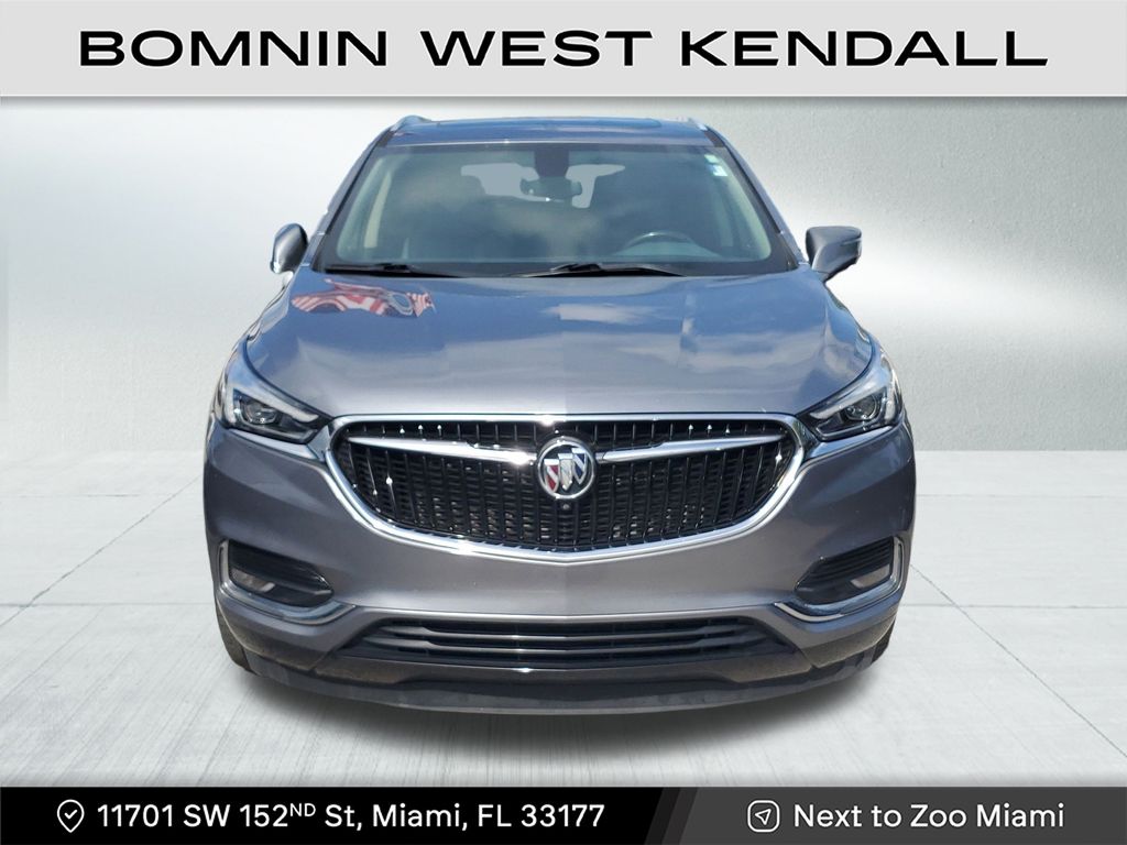 2021 Buick Enclave Essence photo 3