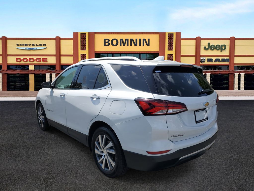 Image 4 of 2022 Chevrolet Equinox Premier SUV