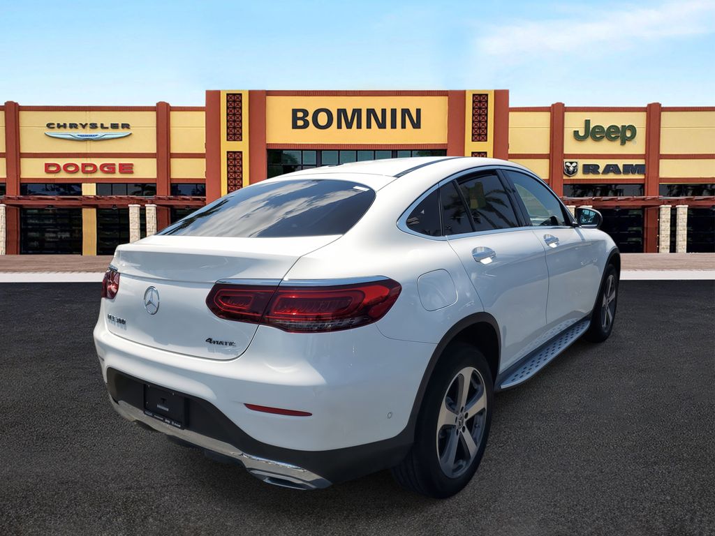 2023 Mercedes Benz GLC 300 Coupe 4MATIC photo 3