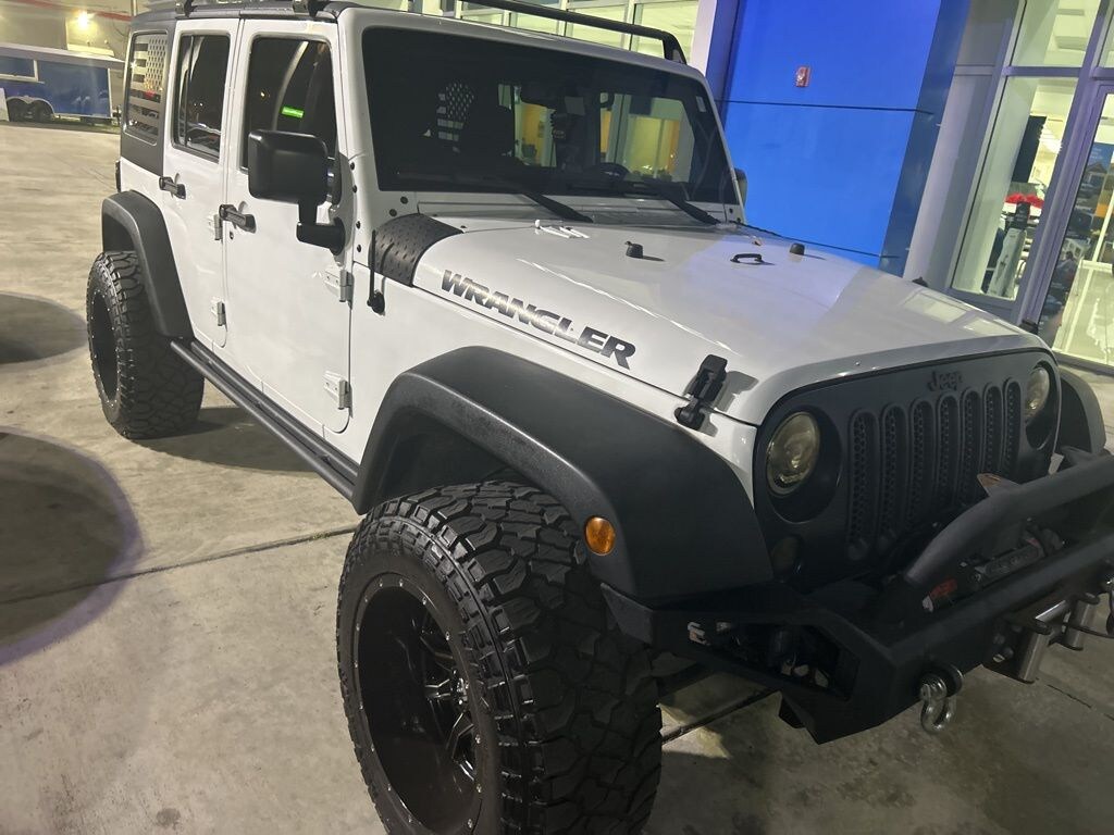 Used 2016 Jeep Wrangler SUV