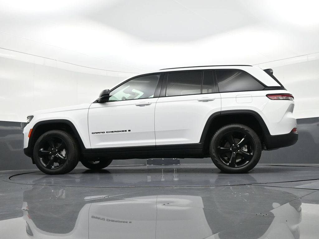 2025 Jeep Grand Cherokee Limited - Photo 24