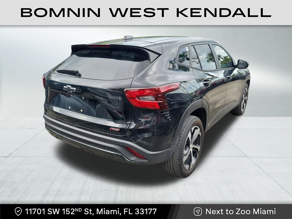 2024 Chevrolet Trax photo 4