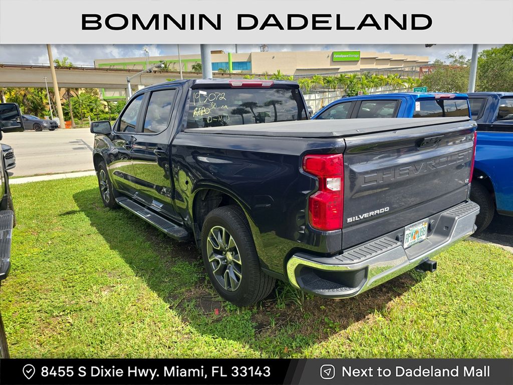 2024 Chevrolet Silverado 1500 LT photo 3
