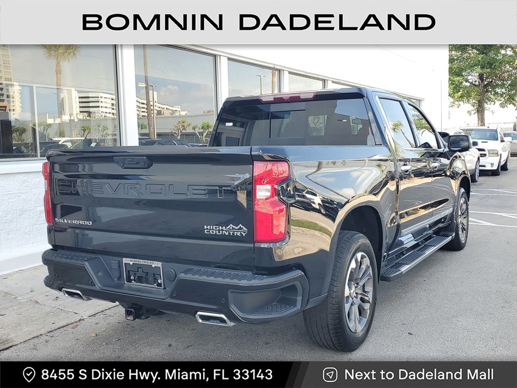 2023 Chevrolet Silverado 1500 High Country photo 4