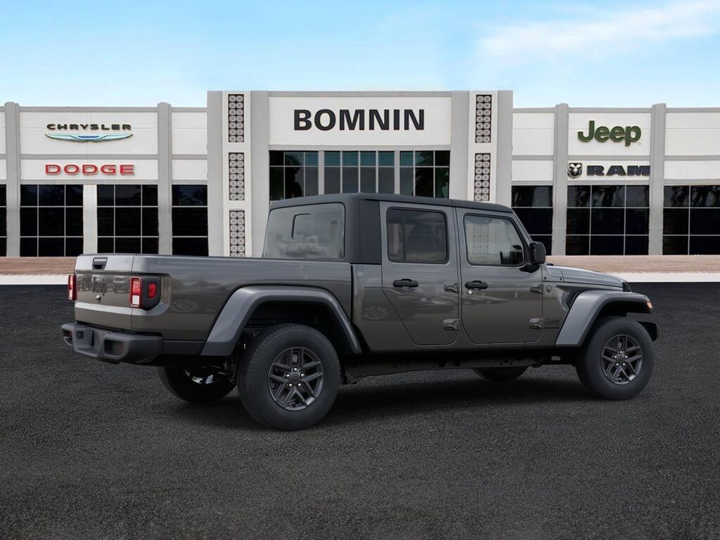 New 2026 Jeep Gladiator Pickup