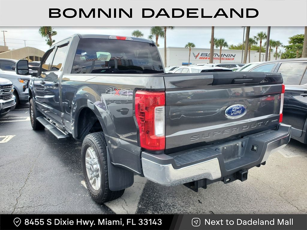 2019 Ford F-250 XL photo 3