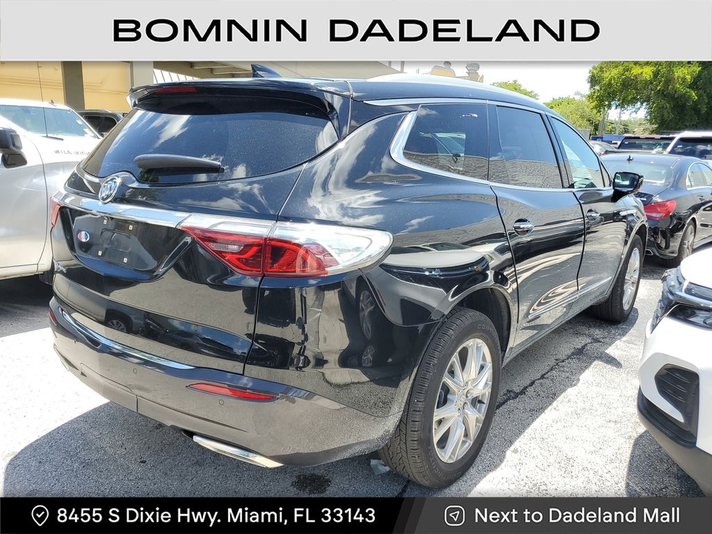2023 Buick Enclave Essence photo 4