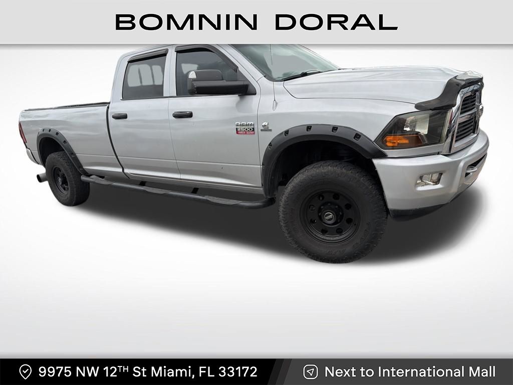 2011 RAM 2500 ST 4X4 Crew Cab SWB's photo