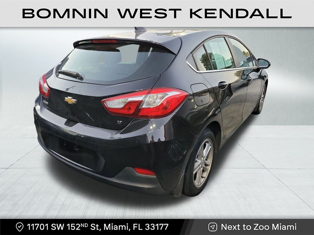Used 2018 Chevrolet Cruze LT Hatchback