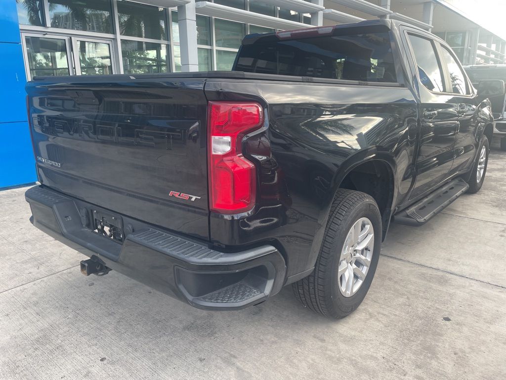 2020 Chevrolet Silverado 1500 RST photo 2