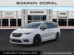 2026 Chrysler Pacifica Limited Passenger Van