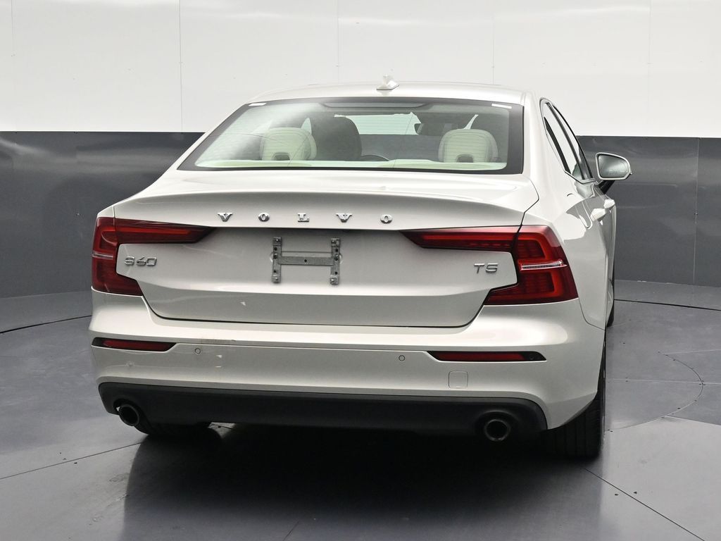 7JR102FK2LG038836
