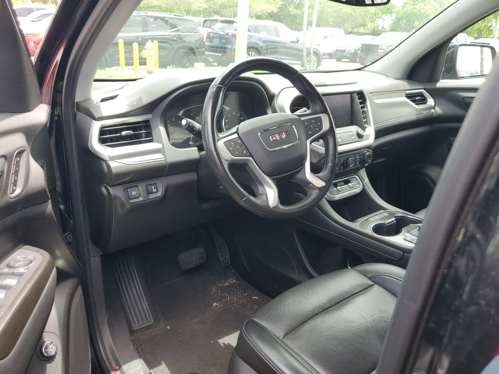 2022 GMC Acadia SLT - Photo 14