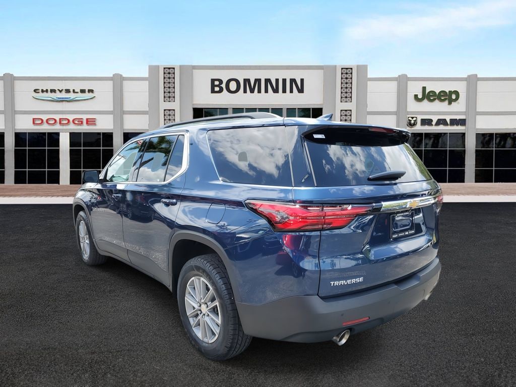 Used 2022 Chevrolet Traverse LT SUV