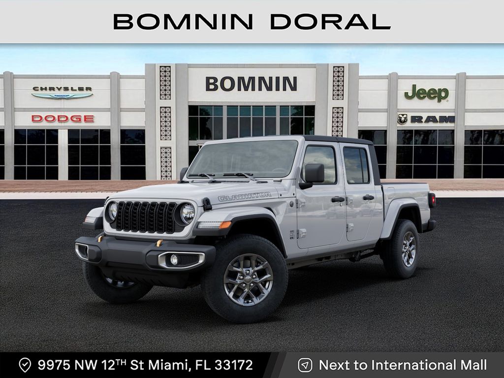 2026 Jeep Gladiator 85th Anniversary Edition Auto's photo