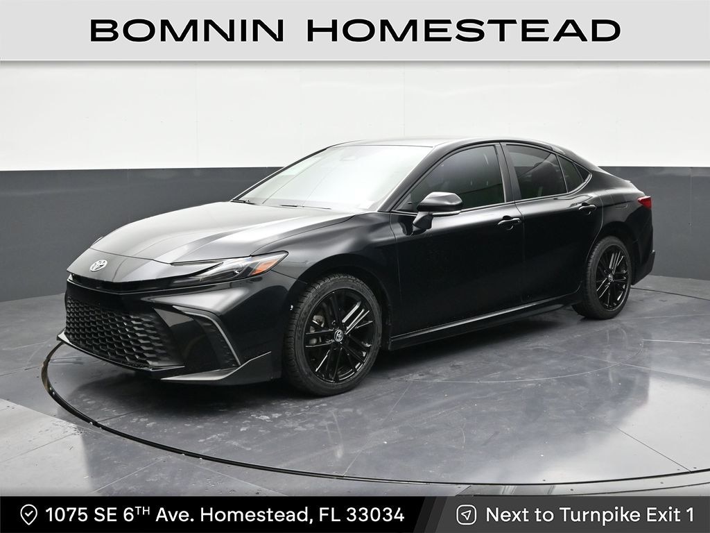 Used 2025 Toyota Camry SE Sedan