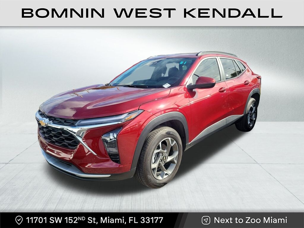 Used 2025 Chevrolet Trax LT SUV